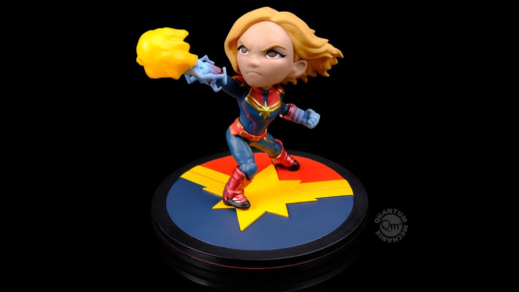 Captain Marvel Q-Fig Diorama